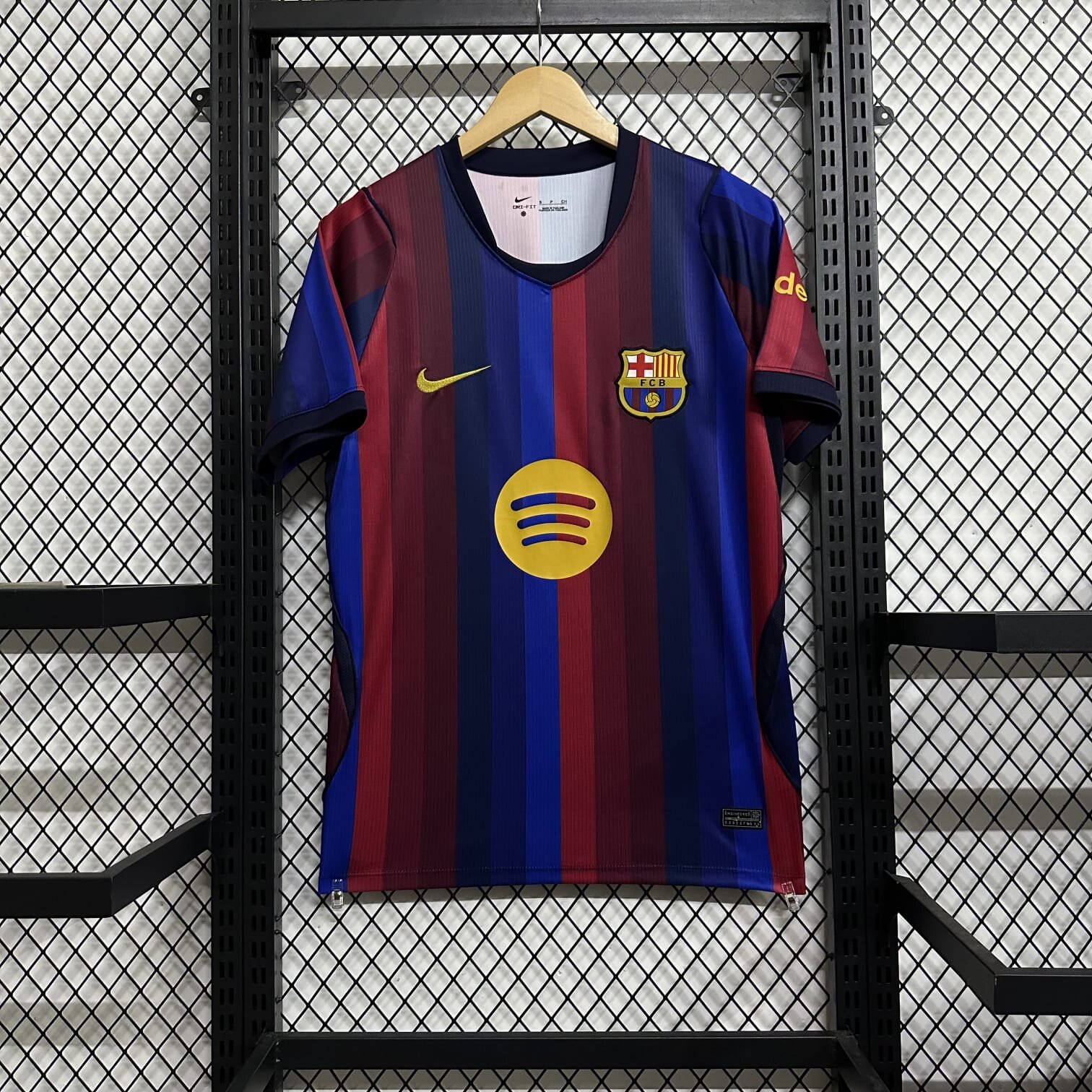 Frente da camisa Barcelona I